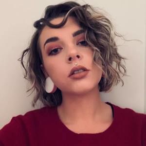 Meet your Posher, Mathilde